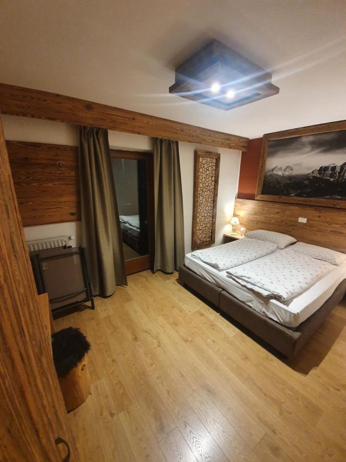 Garni Eden Bed And Breakfast Soraga Buitenkant foto