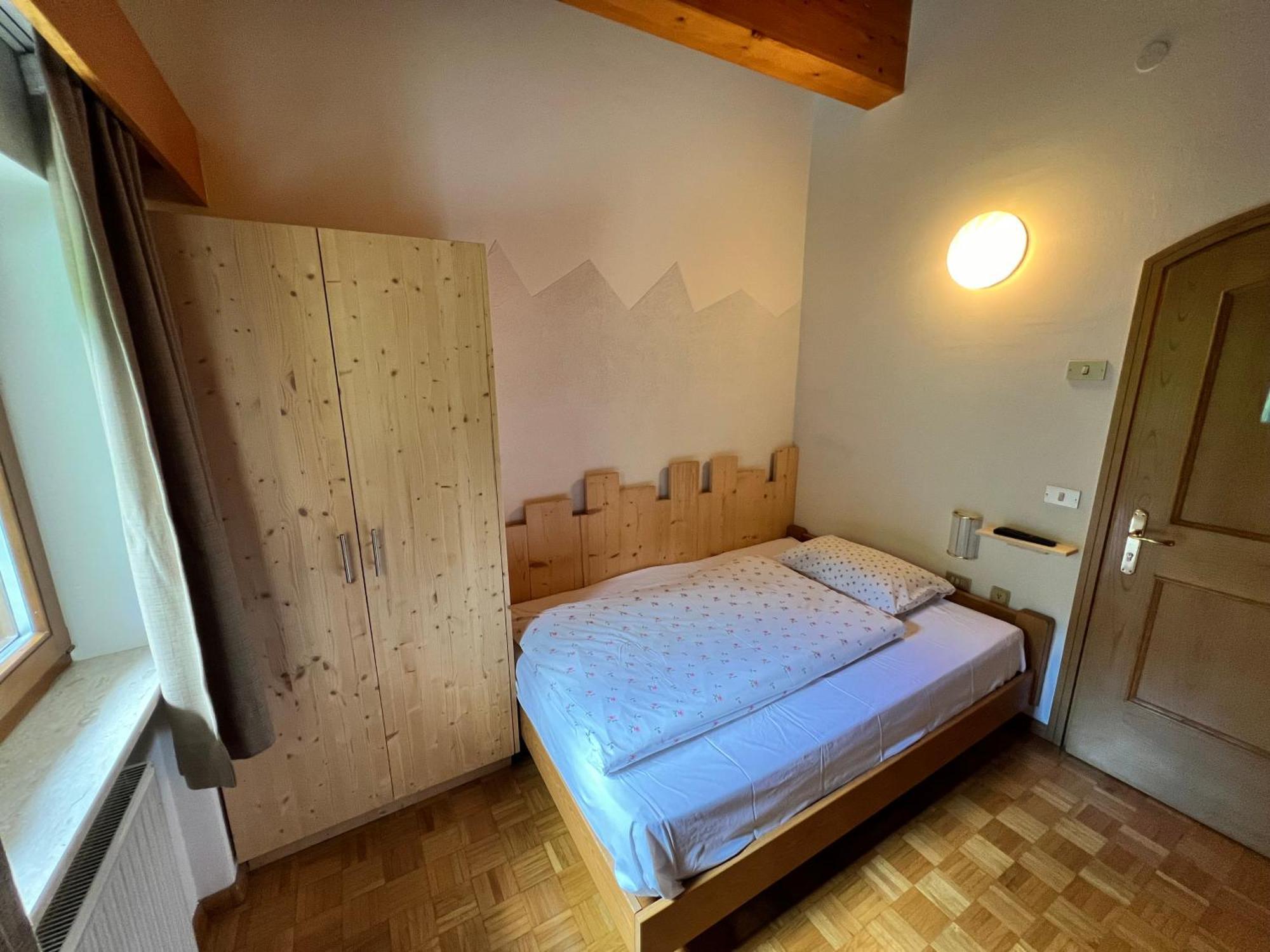 Garni Eden Bed And Breakfast Soraga Buitenkant foto